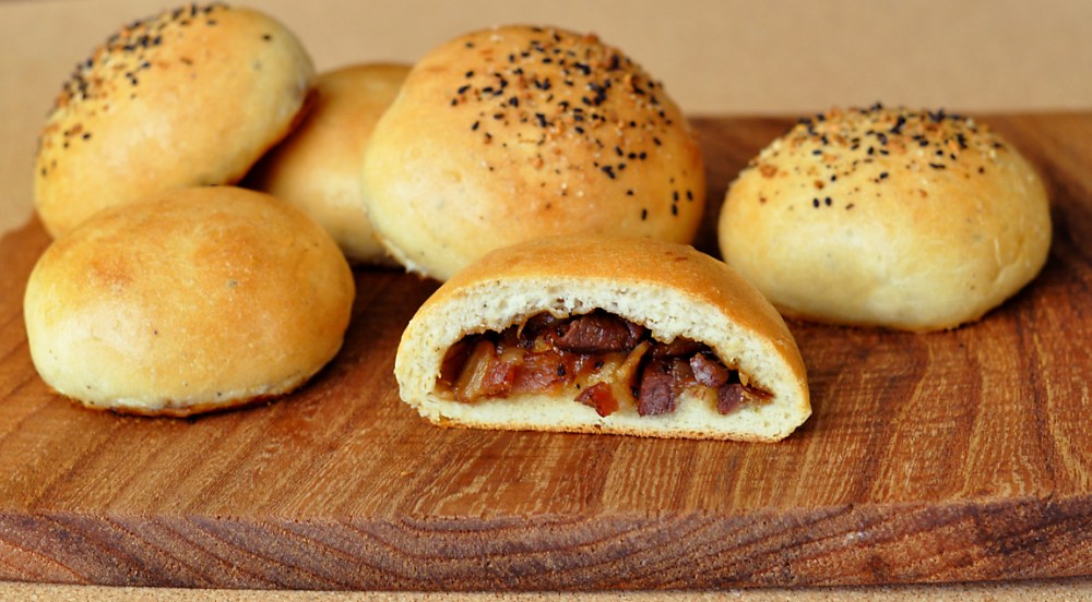 venison-bacon-buns-recipe