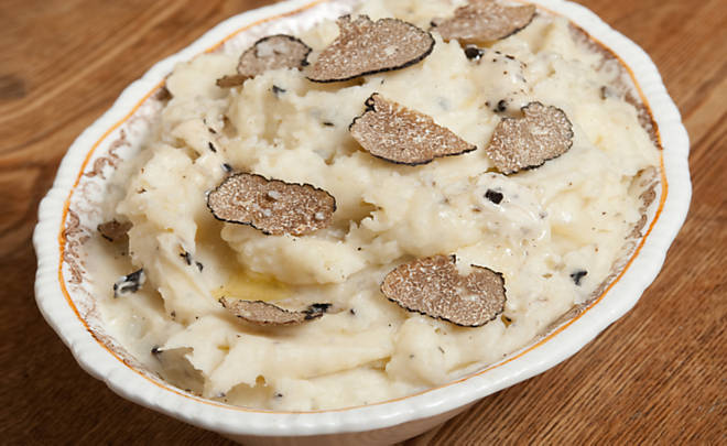 Recipe_Black_Truffle_MashedPotatoes_HomeMedium