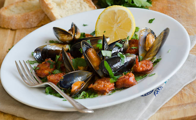 Recipe_Chorizo_Mussels_HomeMedium