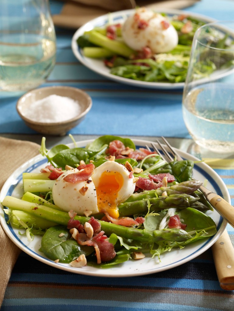 asparagus-bacon-and-egg-salad-recipe