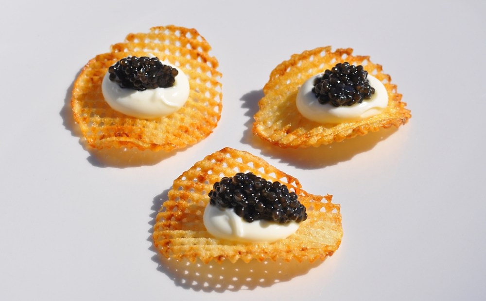 duck-fat-potato-chips-with-caviar-recipe