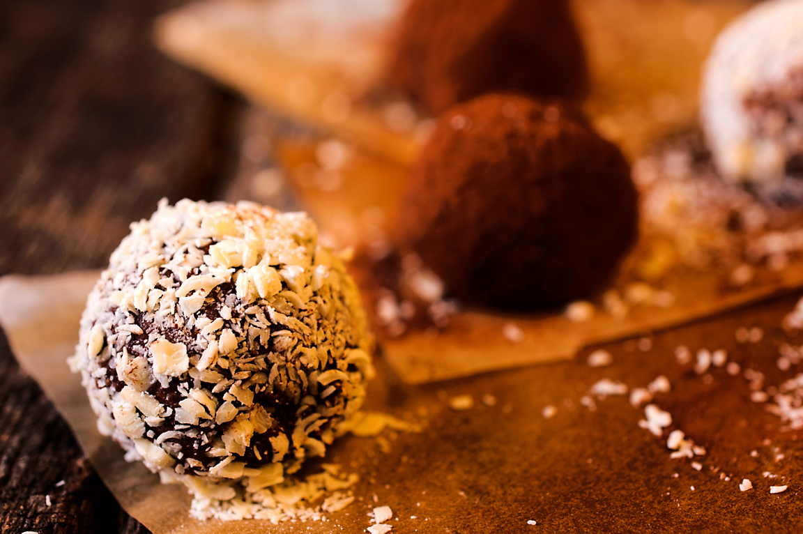 dark-chocolate-chestnut-truffles-recipe