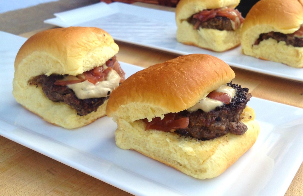 buffalo-sliders-with-foie-gras-recipe