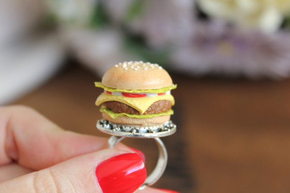 janesdesserts-burger-ring-etsy