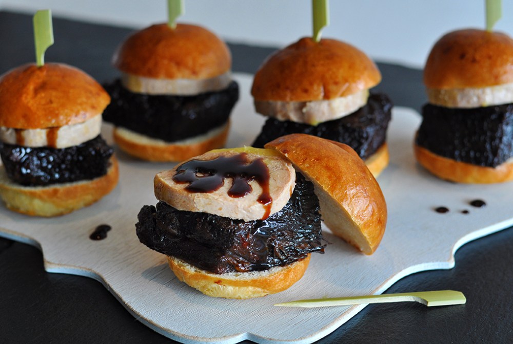short-rib-sliders-with-foie-gras