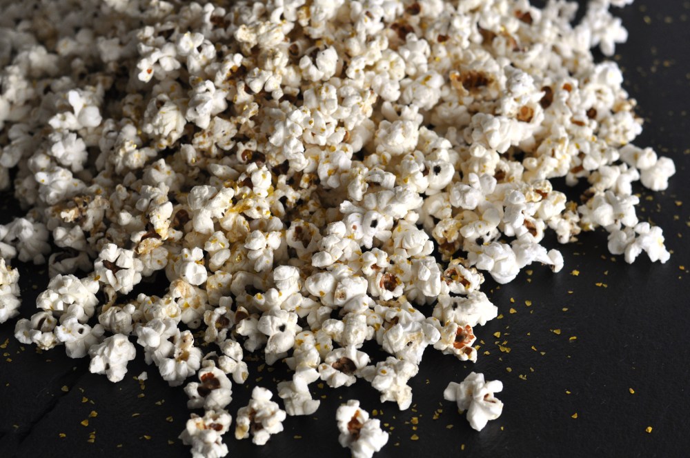 truffle-butter-popcorn-with-glitter