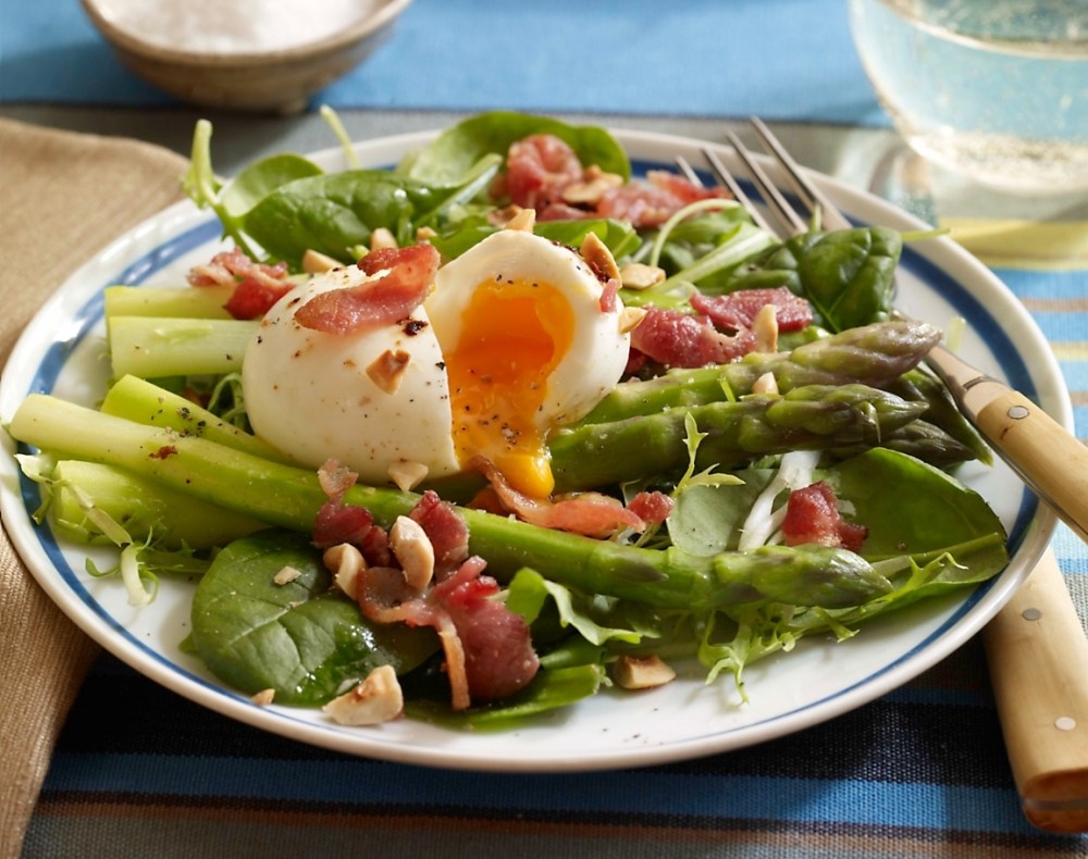 asparagus-bacon-and-egg-salad-recipe CROP