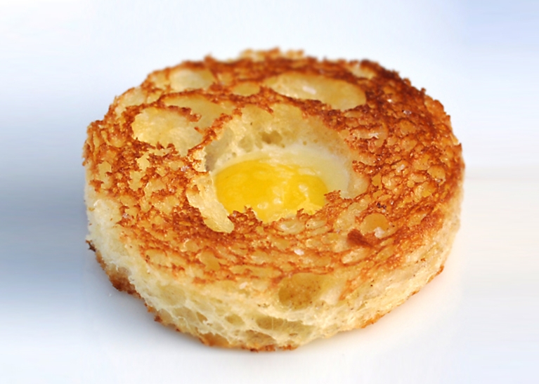 truffled-quail-egg-brioche-toasts-recipe