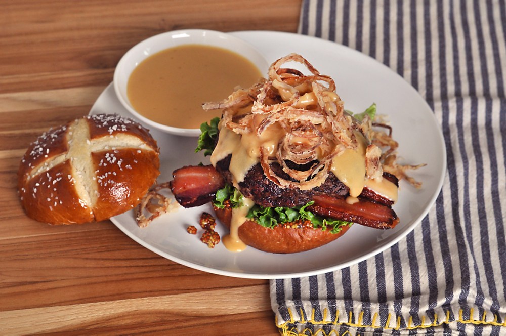 burger-with-beer-cheese-and-bacon-recipe