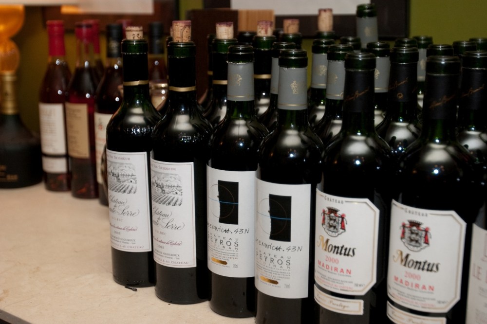 Krishna Dayanidhi Photo Wine