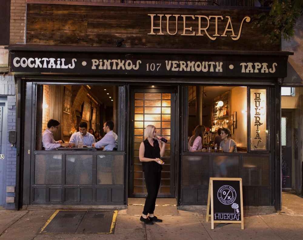 Huertas Facade 2.jpg